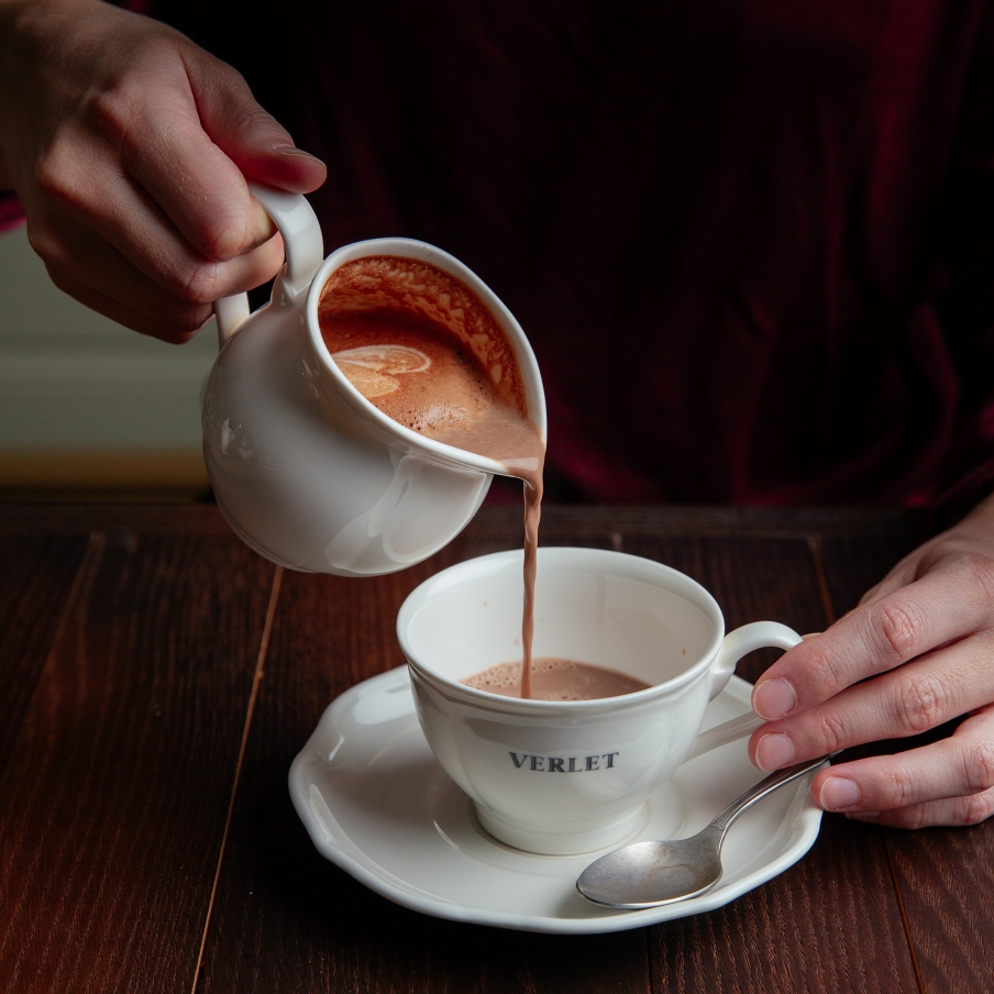 Large Cup