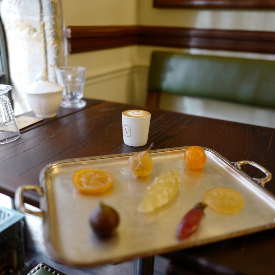 Timbale en porcelaine